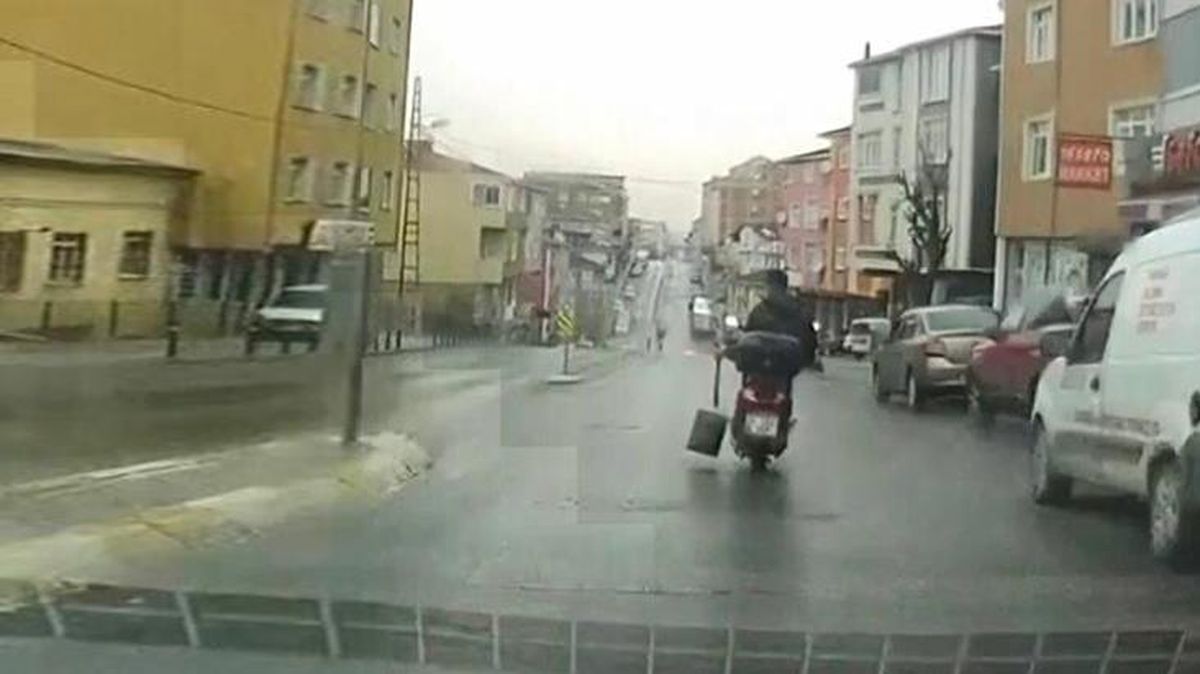 Motosiklet üstünde 'seri köz' yolculuğu yaptı