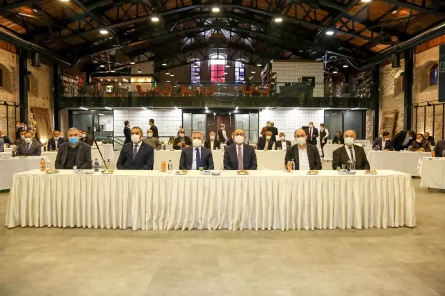 Mustafa Kavuş, 'Muhtarlarımızla kenetlenmiş büyük bir aileyiz' Mustafa Kavuş, 'Muhtarlarımızla kenetlenmiş büyük bir aileyiz'