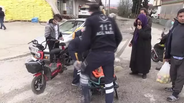 Otomobil ile elektrikli bisiklet çarpıştı: 2 yaralı Otomobil ile elektrikli bisiklet çarpıştı: 2 yaralı