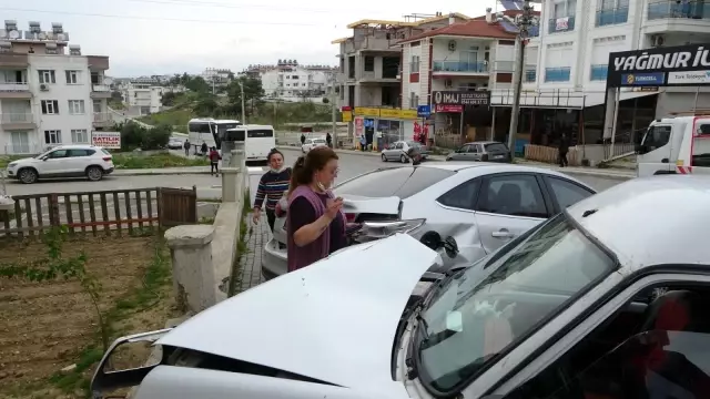 (ÖZEL)Park halindeki araca çarpan kadın sürücü 'Kronik astımım' dedi, 2.47 promil alkollü çıktı (ÖZEL)Park halindeki araca çarpan kadın sürücü 'Kronik astımım' dedi, 2.47 promil alkollü çıktı