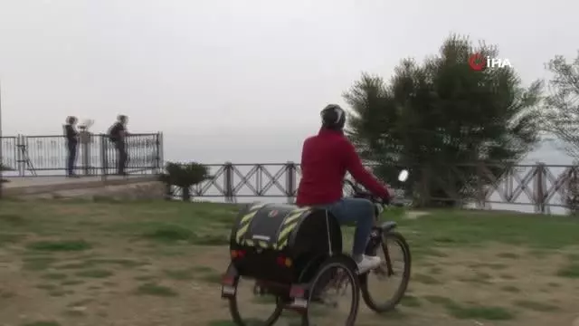 Pandemide mahallelinin hediye ettiği bisiklet ekmek kapısı oldu Pandemide mahallelinin hediye ettiği bisiklet ekmek kapısı oldu