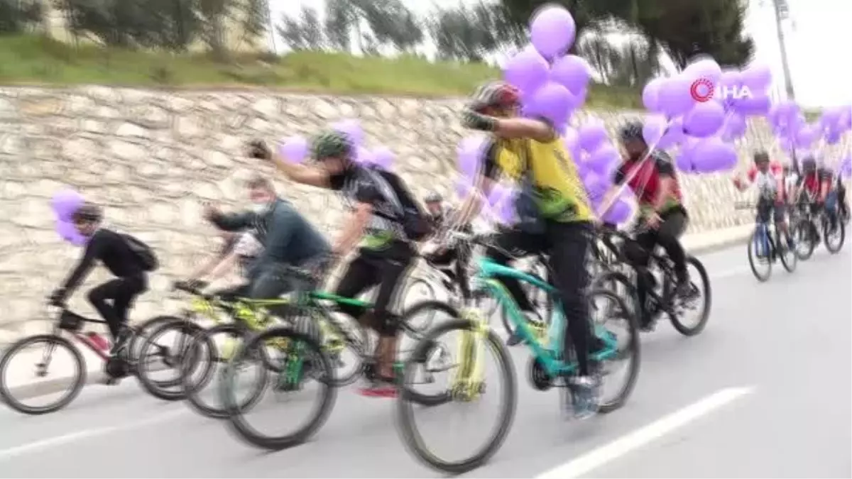 Pedalları kanser hastaları için çevirdiler, gökyüzüne mor balonlar uçurdular