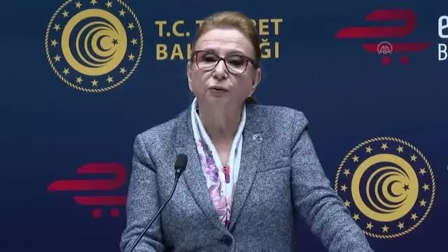 Pekcan: ' E-ticaret büyük imkanlar sunmaktadır' Pekcan: ' E-ticaret büyük imkanlar sunmaktadır'