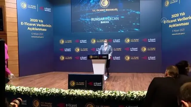 Son dakika haber... Pekcan: 'Türkiye şimdiden küresel ölçekte hızla büyüyen e-ticaret ve e-ihracat pazarlarında vardır ve güçlü biçimde olmaya devam edecektir' Son dakika haber... Pekcan: 'Türkiye şimdiden küresel ölçekte hızla büyüyen e-ticaret ve e-ihracat pazarlarında vardır ve güçlü biçimde olmaya devam edecektir'