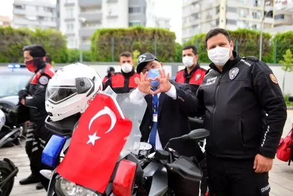 Son dakika haberleri... Polisin operasyon araçları bu kez engelli çocuklar için çalıştı Son dakika haberleri... Polisin operasyon araçları bu kez engelli çocuklar için çalıştı