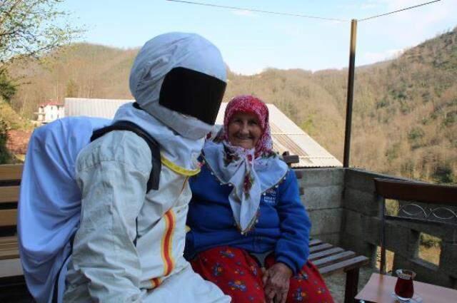 Rizeli astronotlar sosyal medyayı salladı! NASA'dan gelen telefona cevap vermediler Rizeli astronotlar sosyal medyayı salladı! NASA'dan gelen telefona cevap vermediler