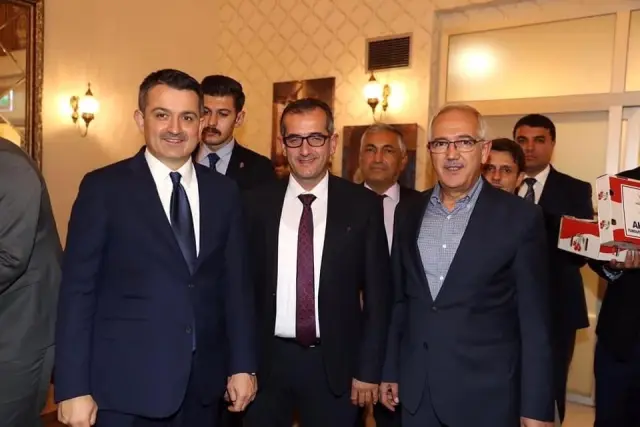 Salihli'deki don zararı yüzde 10 ila 30 arasında Salihli'deki don zararı yüzde 10 ila 30 arasında