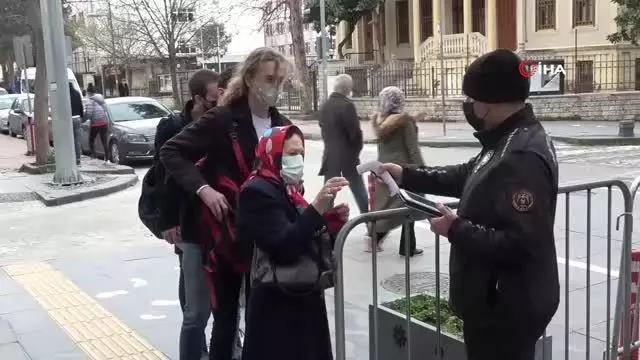 Samsun'da yoğun bakım doluluk oranı yüzde 70'i aşmak üzere Samsun'da yoğun bakım doluluk oranı yüzde 70'i aşmak üzere