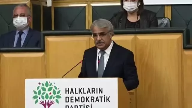 Sancar, HDP Grup Toplantısı'nda konuştu Sancar, HDP Grup Toplantısı'nda konuştu