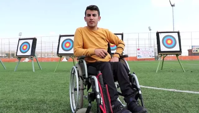Şanlıurfa'da ata sporu okçuluk turnuvası Şanlıurfa'da ata sporu okçuluk turnuvası