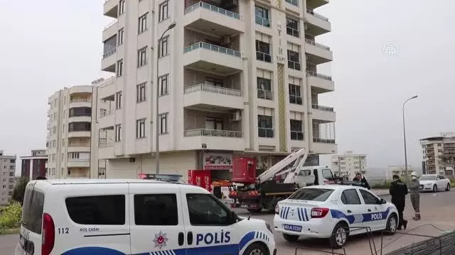 Şanlıurfa'da evde çıkan yangında bir kadın öldü, çocuğu ağır yaralandı Şanlıurfa'da evde çıkan yangında bir kadın öldü, çocuğu ağır yaralandı