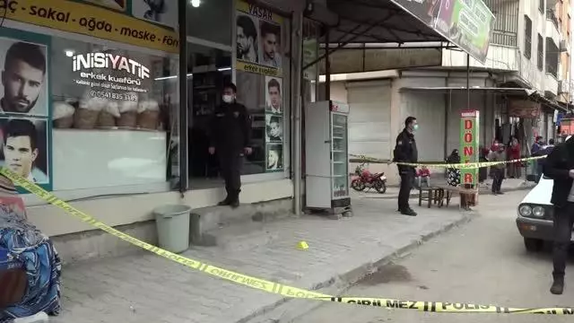 ŞANLIURFA - Siverek'te silahlı kavga: 1 ölü, 1 yaralı ŞANLIURFA - Siverek'te silahlı kavga: 1 ölü, 1 yaralı