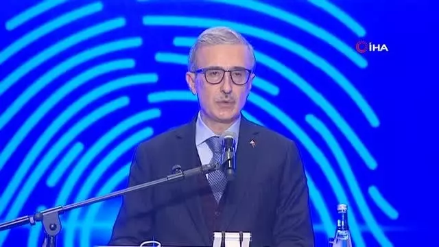 Savunma Sanayi Başkanı Demir: 'Ülkemize katma değer sağlıyor ve dışa bağımlılığı azaltıyoruz' Savunma Sanayi Başkanı Demir: 'Ülkemize katma değer sağlıyor ve dışa bağımlılığı azaltıyoruz'