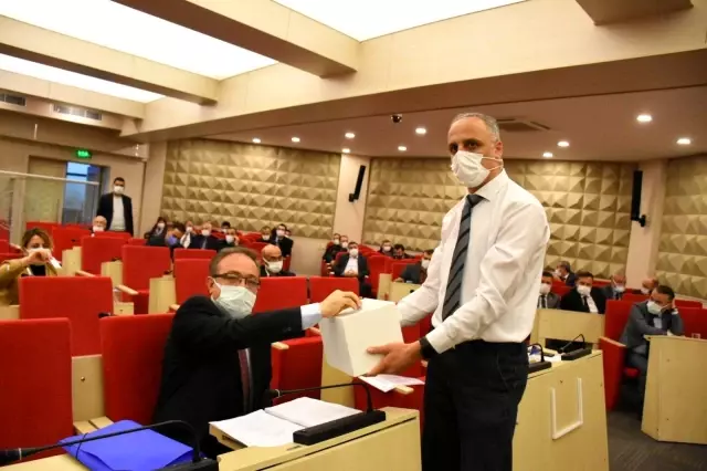 Şehzadeler'den pandemide esnafa büyük destek