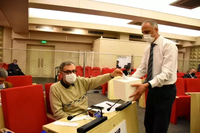 Şehzadeler'den pandemide esnafa büyük destek