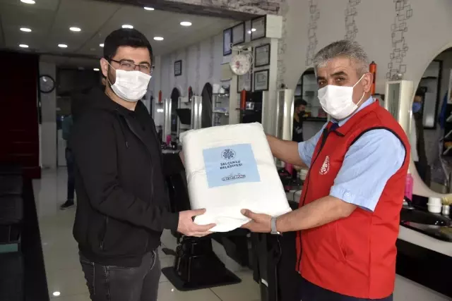 Selçuklu Belediyesi esnafa desteğini sürdürüyor Selçuklu Belediyesi esnafa desteğini sürdürüyor