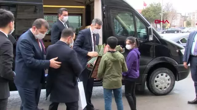 SİVAS BAKAN SELÇUK MESLEKİ EĞİTİM KURUMLARI, TÜRK EĞİTİM SİSTEMİNİN CAN DAMARIDIR SİVAS BAKAN SELÇUK MESLEKİ EĞİTİM KURUMLARI, TÜRK EĞİTİM SİSTEMİNİN CAN DAMARIDIR