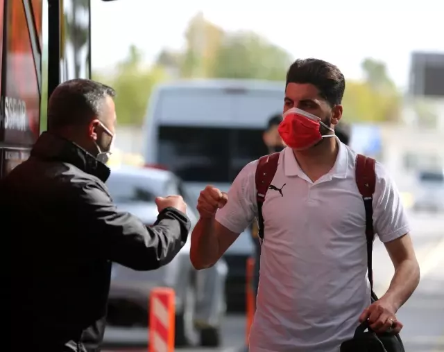 Sivasspor, Antalya'ya ulaştı Sivasspor, Antalya'ya ulaştı