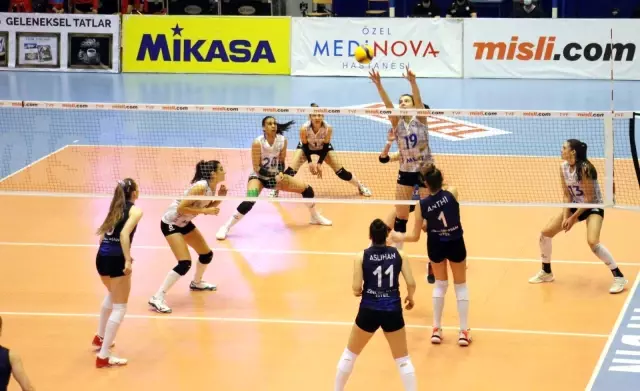 Sultanlar Ligi: Aydın Büyükşehir Belediyespor: 1 Nilüfer Belediyespor: 3 Sultanlar Ligi: Aydın Büyükşehir Belediyespor: 1 Nilüfer Belediyespor: 3