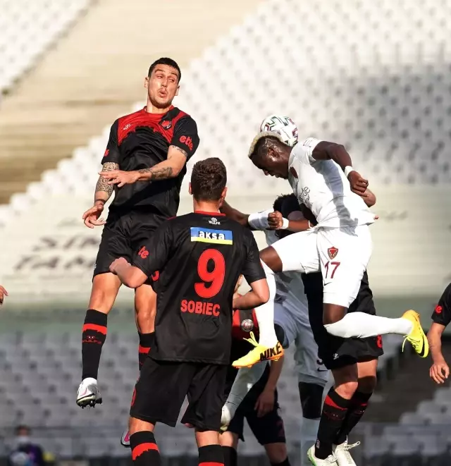 Süper Lig: Fatih Karagümrük: 1 - Atakaş Hatayspor: 0 (Maç sonucu) Süper Lig: Fatih Karagümrük: 1 - Atakaş Hatayspor: 0 (Maç sonucu)