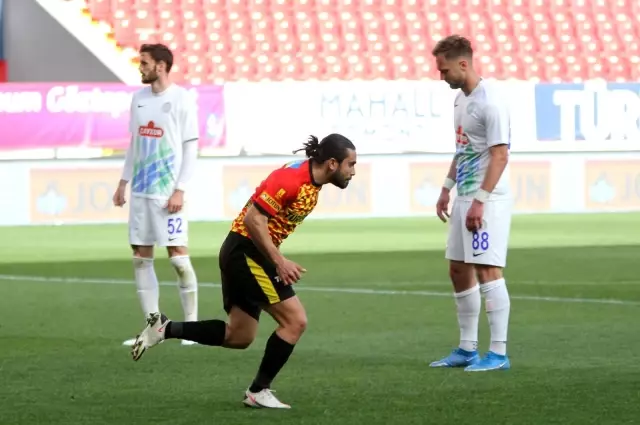 Süper Lig: Göztepe: 2 - Çaykur Rizespor: 0 (Maç sonucu) Süper Lig: Göztepe: 2 - Çaykur Rizespor: 0 (Maç sonucu)