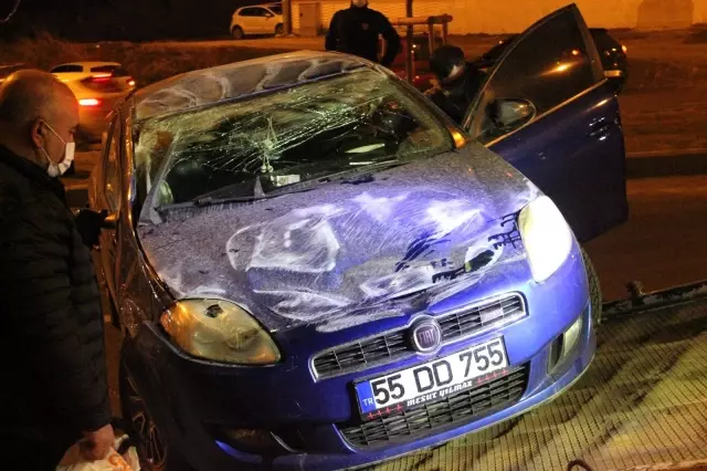 Takla atan araçtan burnu bile kanamadan çıktı, dakikalarca ters dönen aracını izledi Takla atan araçtan burnu bile kanamadan çıktı, dakikalarca ters dönen aracını izledi