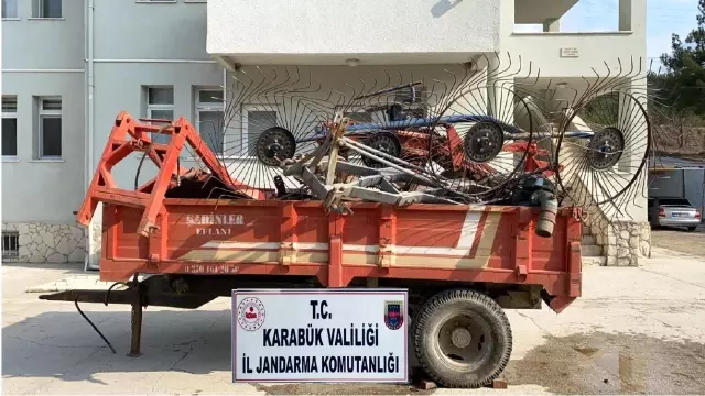 Tarım aletleri çalan üç zanlı yakalandı Tarım aletleri çalan üç zanlı yakalandı