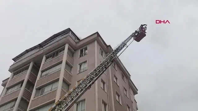 Son dakika haberi: TOKAT'TA ÇATI YANGINI Son dakika haberi: TOKAT'TA ÇATI YANGINI