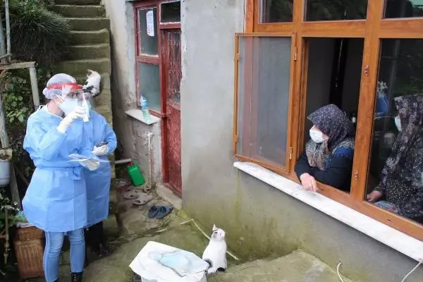 TRABZON SAĞLIK MÜDÜRÜ AKTİF VAKALAR ARASINDA ÇOCUKLARIN ORANI YÜZDE 3,5((( TRABZON SAĞLIK MÜDÜRÜ AKTİF VAKALAR ARASINDA ÇOCUKLARIN ORANI YÜZDE 3,5(((