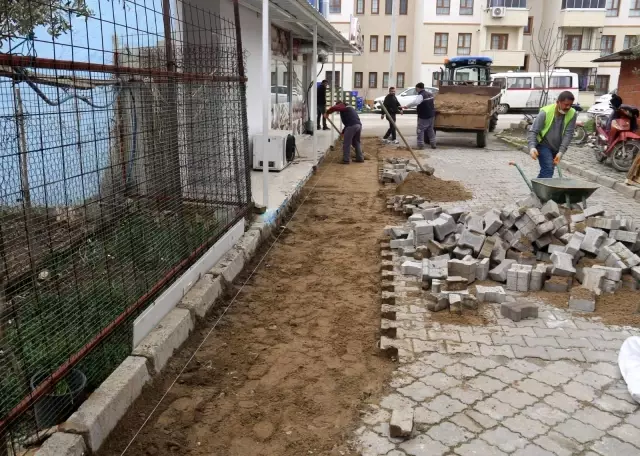 Turgutlu'da mahallelerin ihtiyaçları doğrultusunda çalışmalar yapılıyor Turgutlu'da mahallelerin ihtiyaçları doğrultusunda çalışmalar yapılıyor