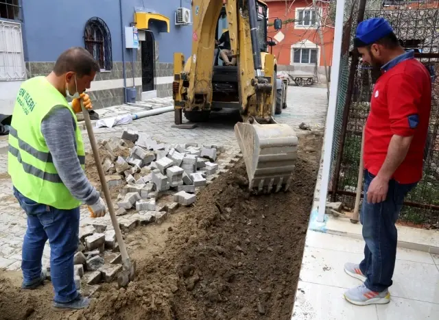 Turgutlu'da mahallelerin ihtiyaçları doğrultusunda çalışmalar yapılıyor Turgutlu'da mahallelerin ihtiyaçları doğrultusunda çalışmalar yapılıyor