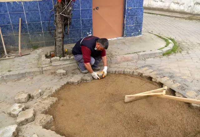 Turgutlu'da mahallelerin ihtiyaçları doğrultusunda çalışmalar yapılıyor Turgutlu'da mahallelerin ihtiyaçları doğrultusunda çalışmalar yapılıyor