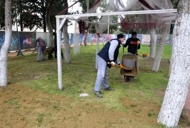 Turgutlu'da mahallelerin ihtiyaçları doğrultusunda çalışmalar yapılıyor Turgutlu'da mahallelerin ihtiyaçları doğrultusunda çalışmalar yapılıyor
