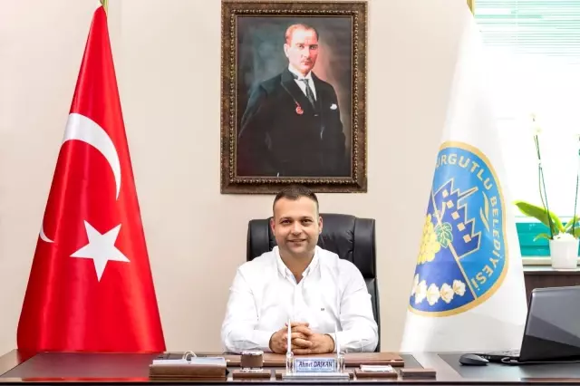 Turgutlu'da mahallelerin ihtiyaçları doğrultusunda çalışmalar yapılıyor Turgutlu'da mahallelerin ihtiyaçları doğrultusunda çalışmalar yapılıyor
