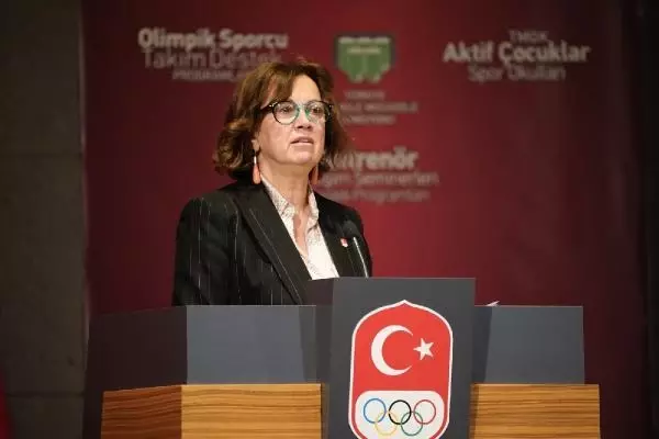 Uğur Erdener 3'üncü kez TMOK başkanı oldu Uğur Erdener 3'üncü kez TMOK başkanı oldu