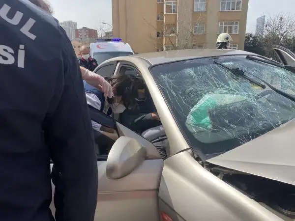Son dakika haberleri | ÜMRANİYE'DE 2 OTOMOBİL ÇARPIŞTI; BİR KİŞİNİN YARALANDIĞI KAZA KAMERADA Son dakika haberleri | ÜMRANİYE'DE 2 OTOMOBİL ÇARPIŞTI; BİR KİŞİNİN YARALANDIĞI KAZA KAMERADA