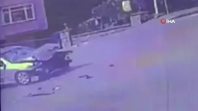 Son dakika haberleri | Ümraniye'de iki aracın kafa kafaya çarpıştığı feci kaza kamerada Son dakika haberleri | Ümraniye'de iki aracın kafa kafaya çarpıştığı feci kaza kamerada