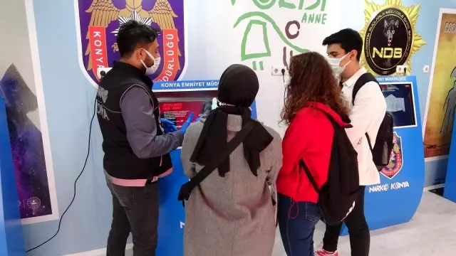 Uyuşturucuya karşı 'Narkotır'da eğitim veriliyor Uyuşturucuya karşı 'Narkotır'da eğitim veriliyor