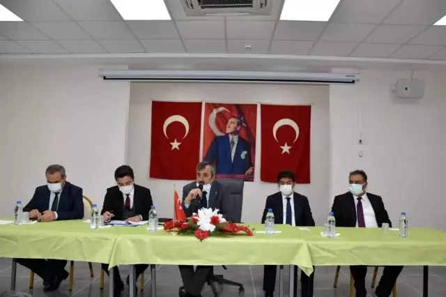 Vali Sezer'den Delice ilçesine ziyaret Vali Sezer'den Delice ilçesine ziyaret