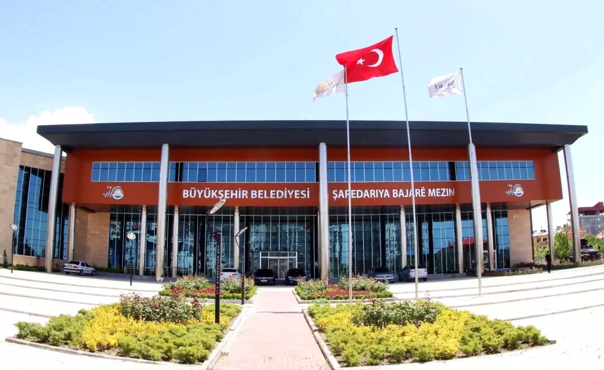 Van Büyükşehir Belediyesi 6 ilçede 75 taksi için ihaleye çıkıyor