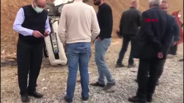 Hakkari yolunda kaza: 2 ölü, 4 yaralı Hakkari yolunda kaza: 2 ölü, 4 yaralı