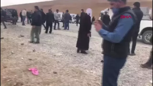 Hakkari yolunda kaza: 2 ölü, 4 yaralı Hakkari yolunda kaza: 2 ölü, 4 yaralı