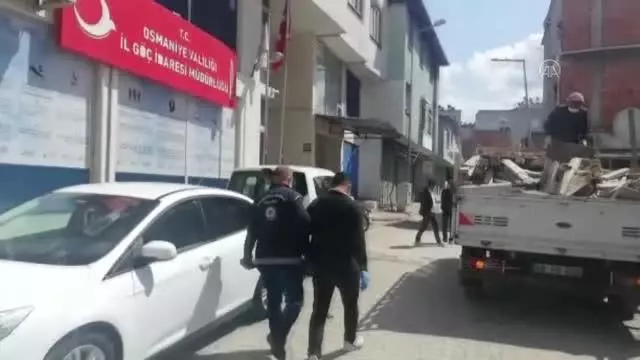 Yasa dışı yollarla yurda girdiği belirlenen Suriyeli yakalandı Yasa dışı yollarla yurda girdiği belirlenen Suriyeli yakalandı