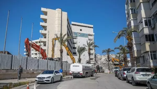 YIKIMINA BAŞLANAN DİVAN TALYA OTEL YERİNE, 3 YILDA YENİSİ YAPILACAK YIKIMINA BAŞLANAN DİVAN TALYA OTEL YERİNE, 3 YILDA YENİSİ YAPILACAK