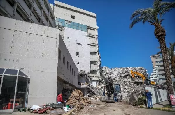 YIKIMINA BAŞLANAN DİVAN TALYA OTEL YERİNE, 3 YILDA YENİSİ YAPILACAK YIKIMINA BAŞLANAN DİVAN TALYA OTEL YERİNE, 3 YILDA YENİSİ YAPILACAK