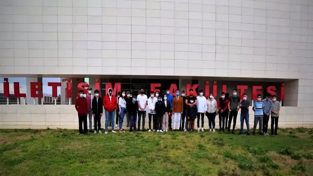 Yozgat sevgi evlerinde konaklayan öğrenciler İletişim Fakültesi'nde Yozgat sevgi evlerinde konaklayan öğrenciler İletişim Fakültesi'nde
