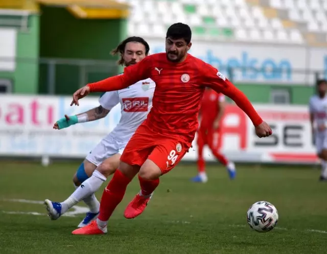 2. Lig: Sivas Belediyespor: 0 Kırşehir Belediyespor: 1 2. Lig: Sivas Belediyespor: 0 Kırşehir Belediyespor: 1
