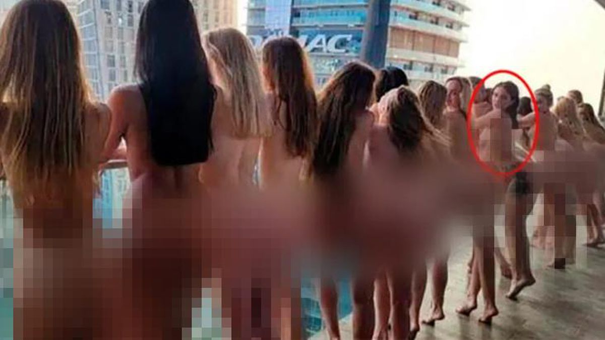 40 modelin çırılçıplak poz verdiği fotoğrafın yankısı sürüyor! 'Ablamı dövmesinden tanıdım, utanıyoruz'