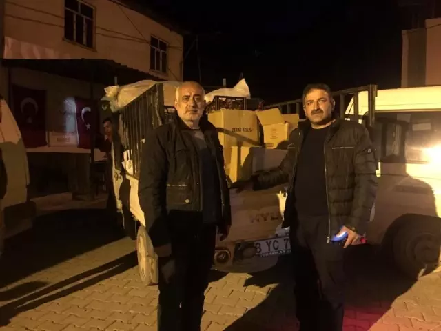 52 evin yandığı Dereiçi'nden aynı kaderi paylaşan Ortaköy'e yardım 52 evin yandığı Dereiçi'nden aynı kaderi paylaşan Ortaköy'e yardım