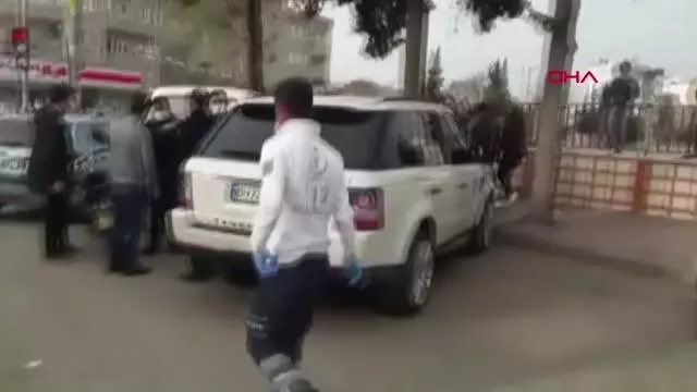 ADIYAMAN'DA KAVGA: 2 YARALI, 2 GÖZALTI ADIYAMAN'DA KAVGA: 2 YARALI, 2 GÖZALTI